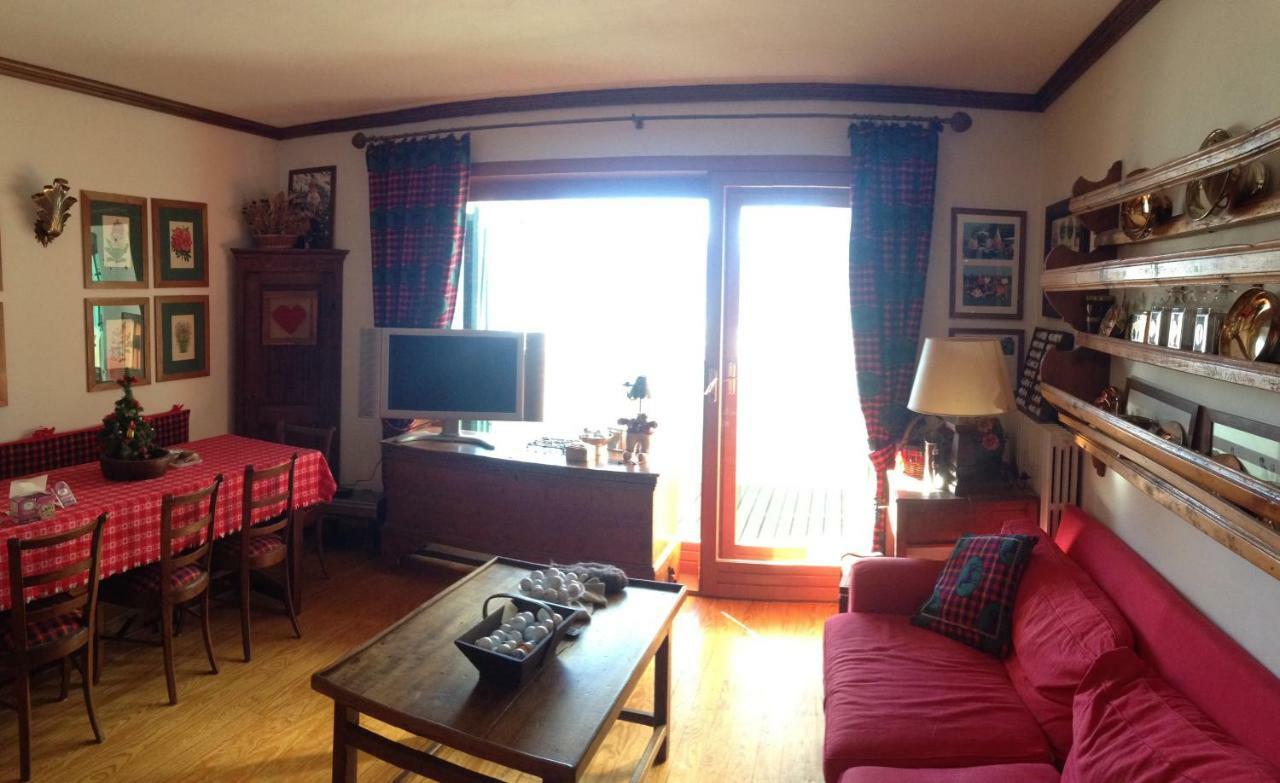 Nice House On The Ski Slopes Sestriere Exterior foto